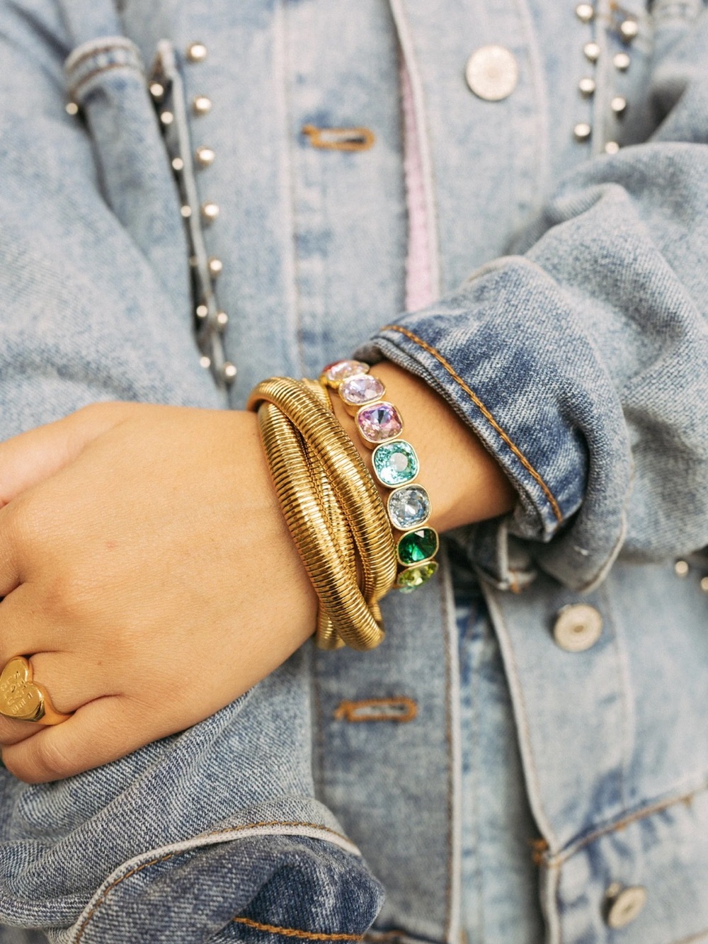 Gold Tone Blue Green Purple Clear Mix Gem Crystal Jeweled Accent Stretch Bracele